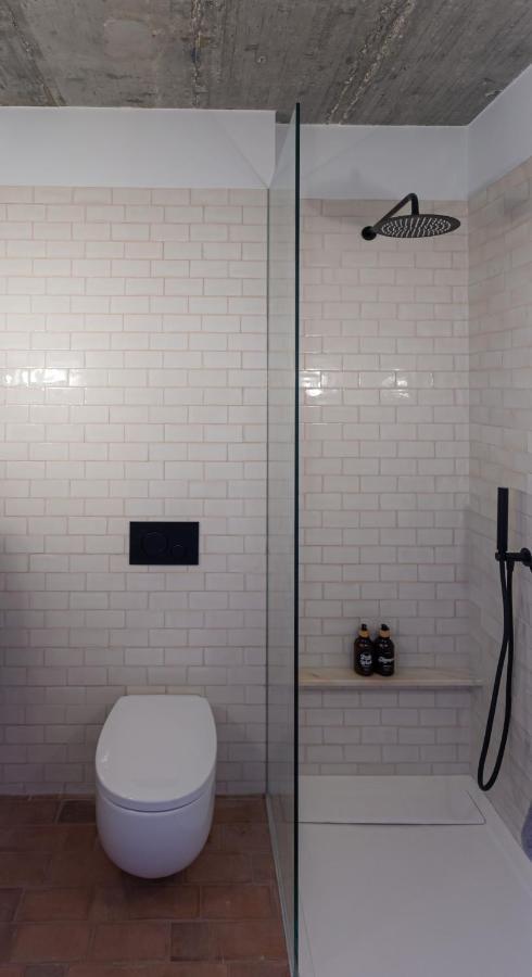 Columbano - Boutique Ensuites, Cokitchen & Parking * Lissabon